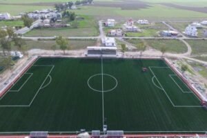 شركة تصميم ملاعب كرة قدم في مكة 1 ملاعب عشب صناعي