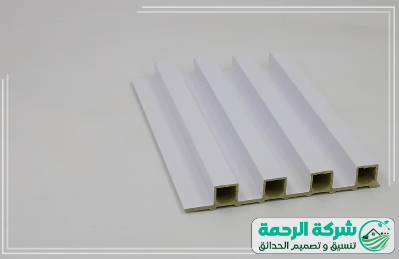 الساندوتش بانل بجدة حلول عزل فعالة وتركيب سريع 0559460943 شركة الرحمة الساندوتش بانل بجدة يُستخدم لتركيب جدران وأسقف عازلة توفر حماية ممتازة ضد الحرارة والضوضاء