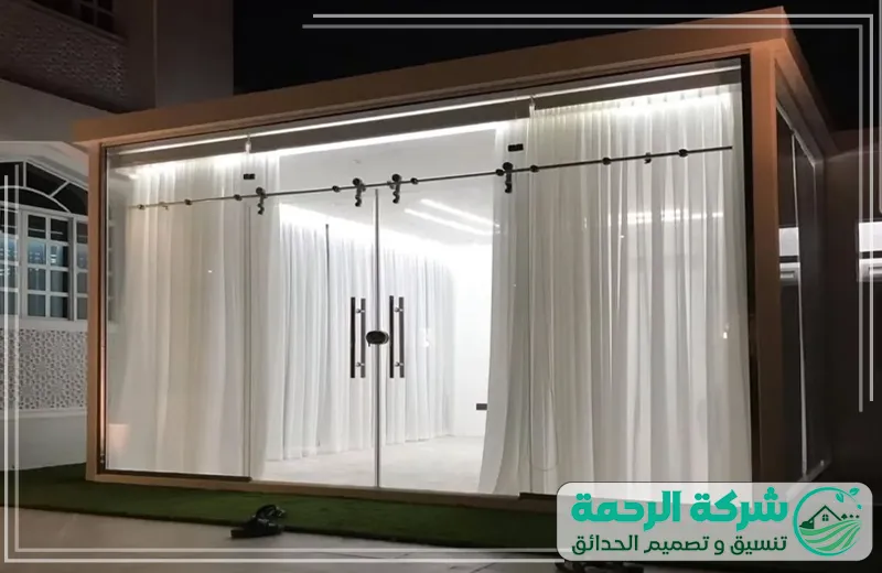 تصميم غرف زجاجية عصرية بجدة من شركة الرحمة بأفضل جودة ومواد حديثة تضيف أناقة لمنزلك.