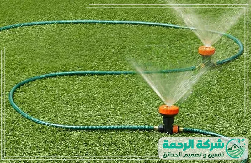 تركيب أنظمة الري الذكية 0559460943 الرحمة الحديقة مزودة بأنظمة ري ذكية حديثة تضمن توزيع المياه بدقة وكفاءة عالية للحفاظ على النباتات.